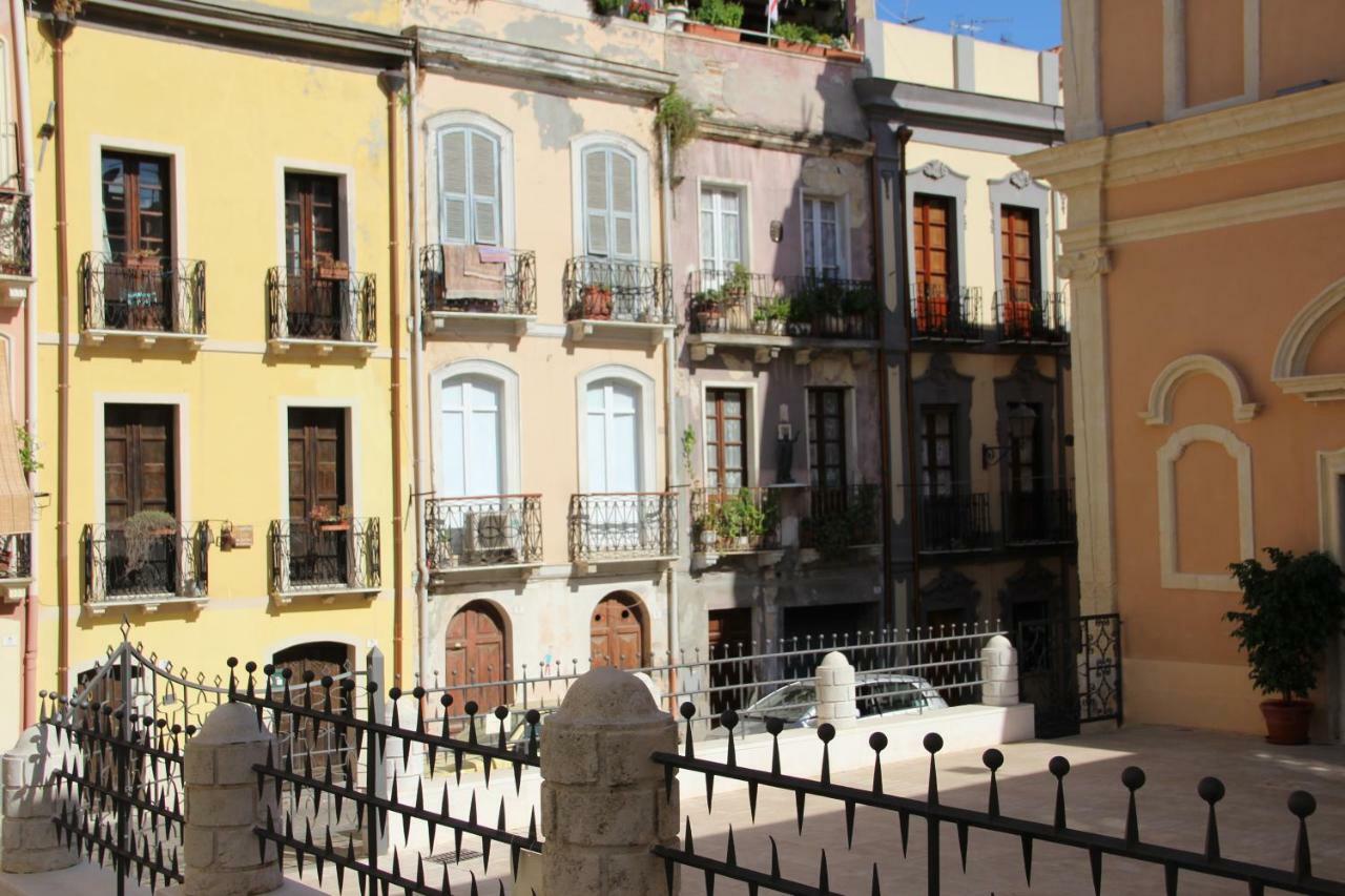 Sant Efisio Host Hotel กาญารี ภายนอก รูปภาพ